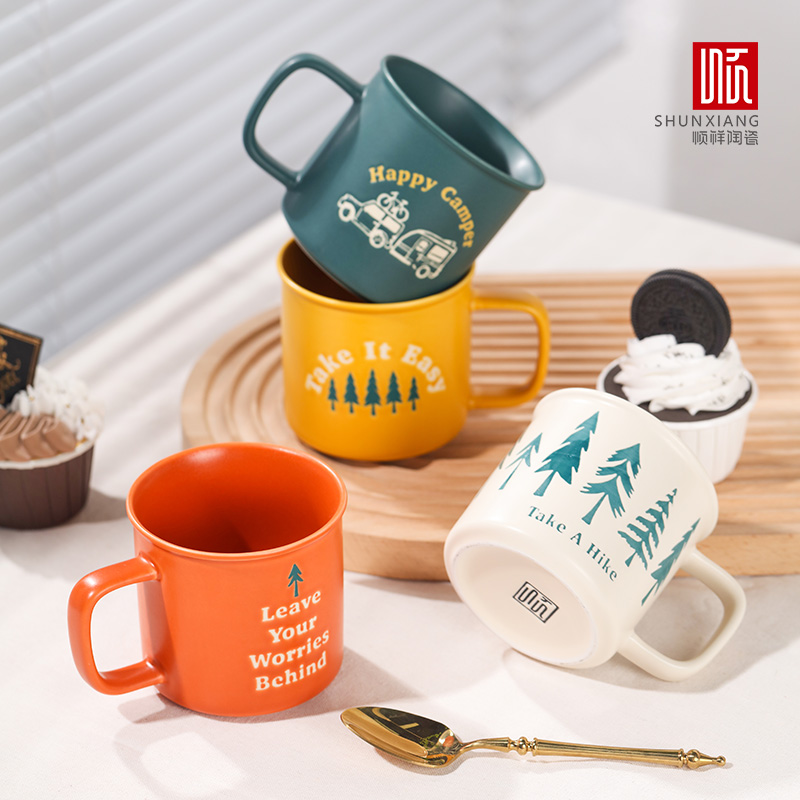 Kubek ceramiczny w stylu kempi – Outdoor Adventure Friends recenzja i cena